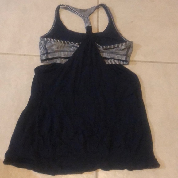 Lululemon 2 in 1 tanktop Gingham Navy Size 6 - Picture 5 of 5
